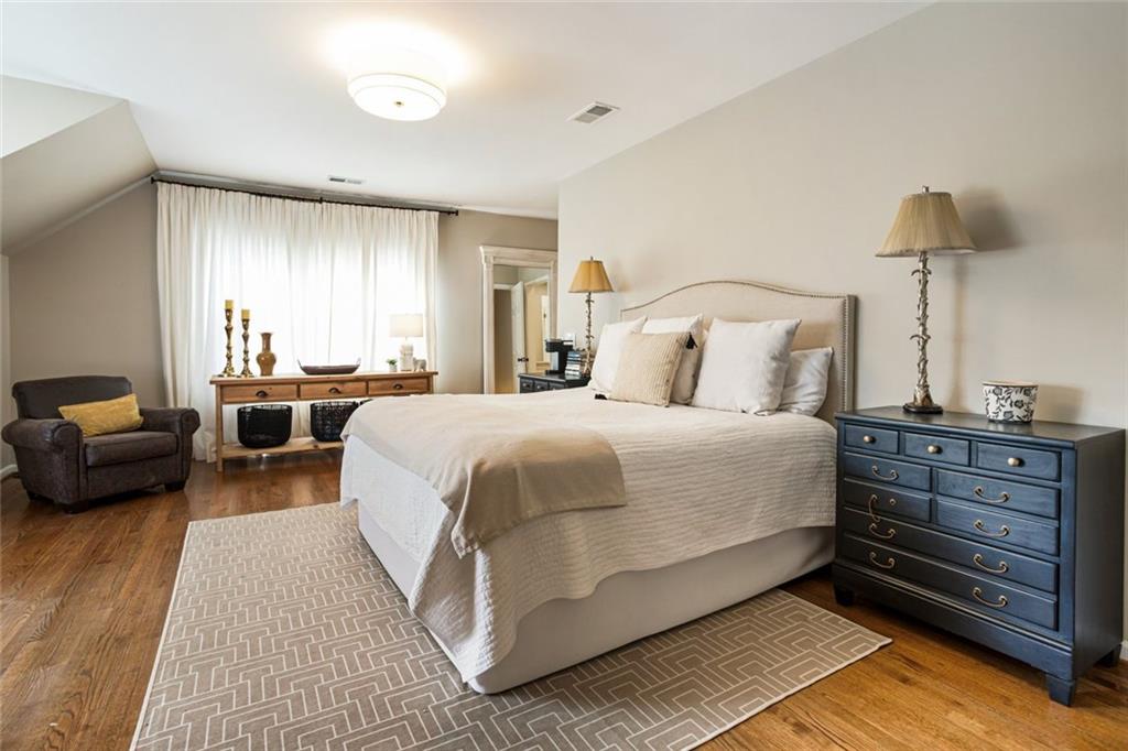 SIBLEY FOREST - Residential Lease