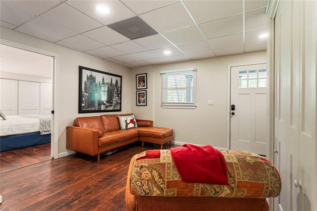 SIBLEY FOREST - Residential Lease