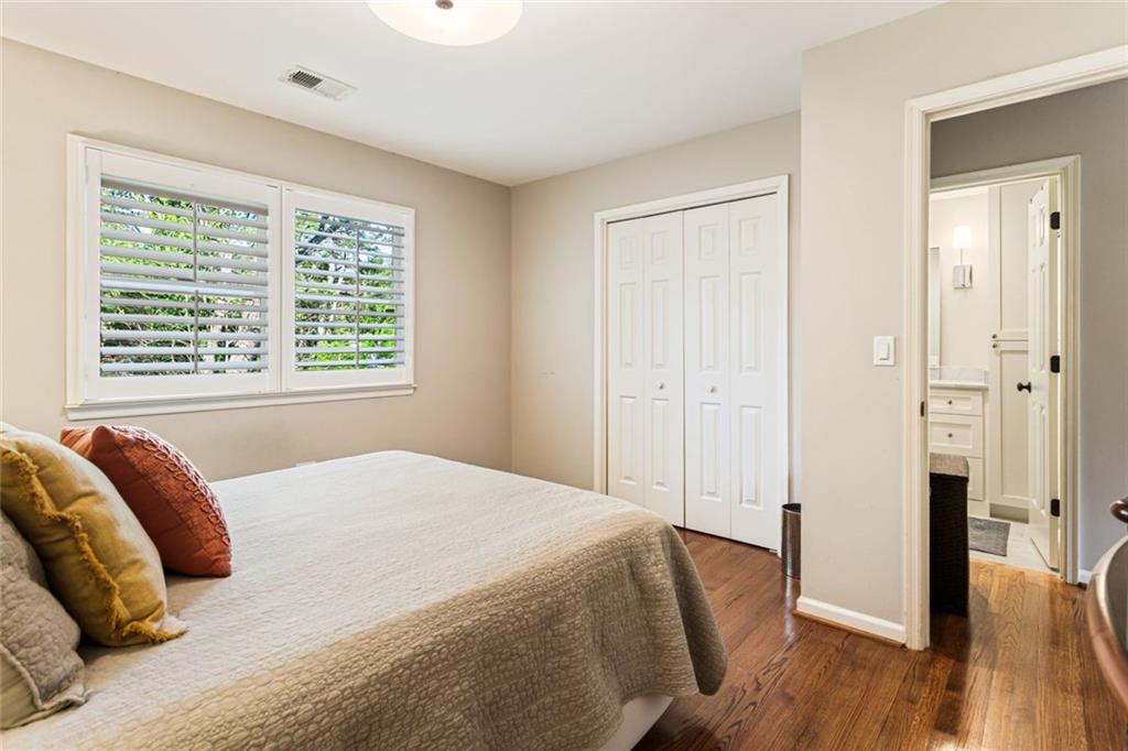 SIBLEY FOREST - Residential Lease
