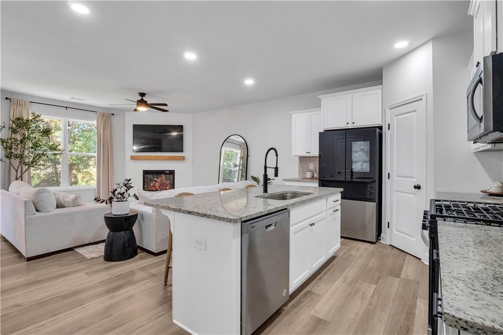 1575 Gin Blossom Circle