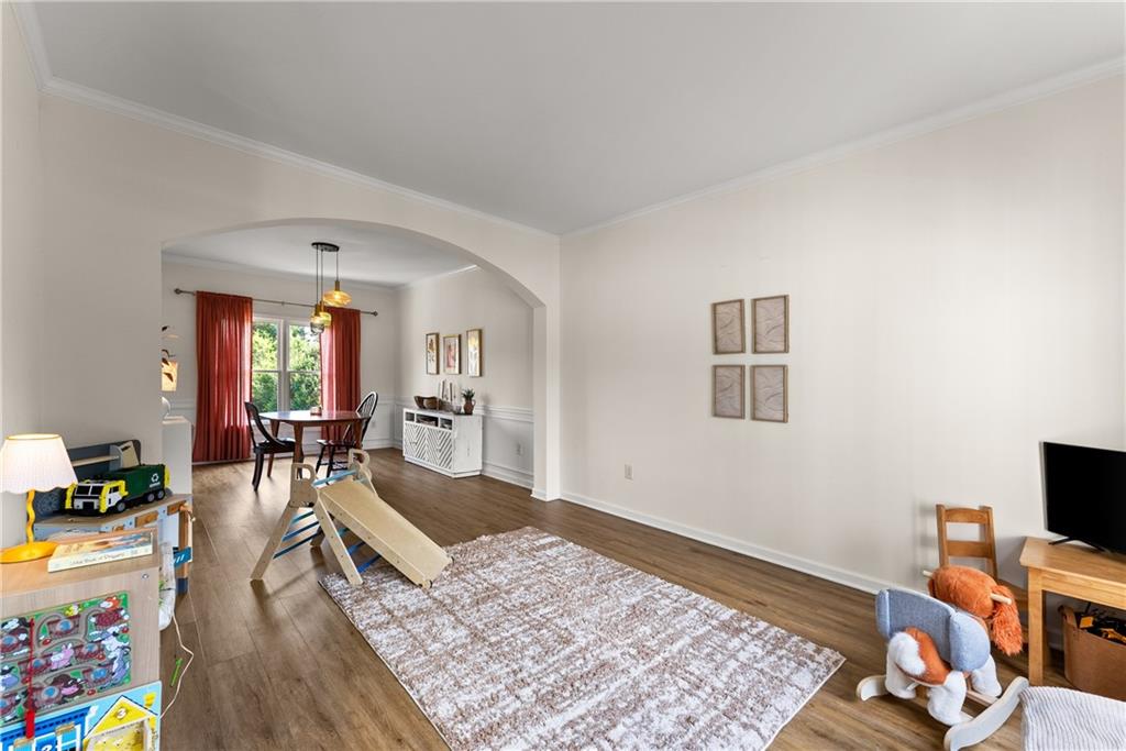8455 Woodland View Drive