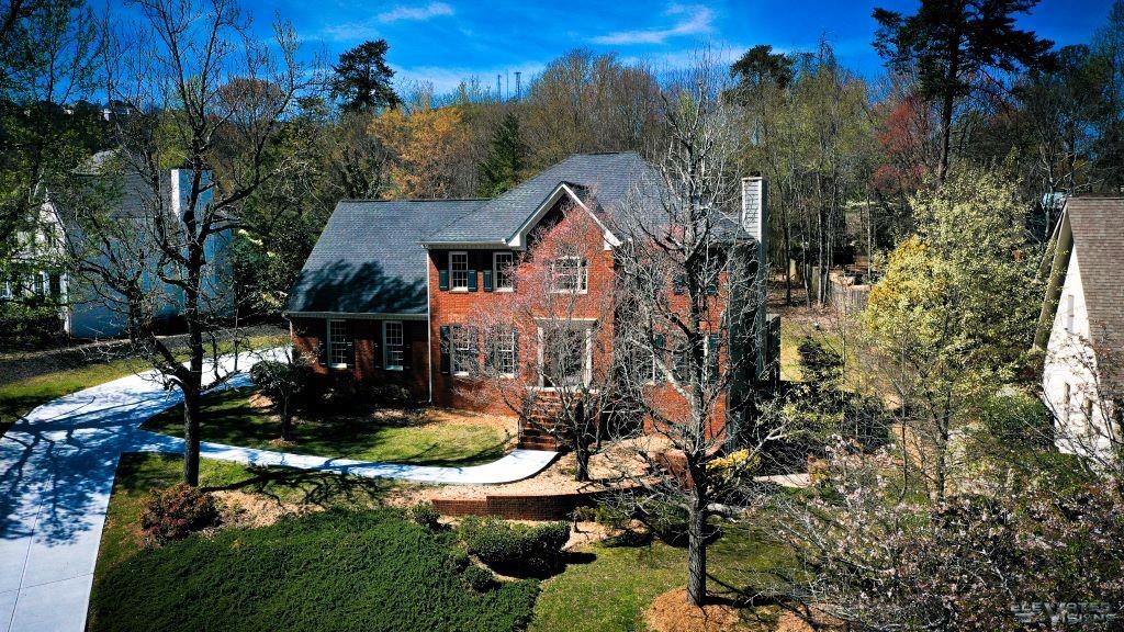 4267 N Mountain Road NE