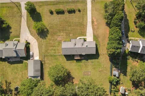 A home in Mcdonough