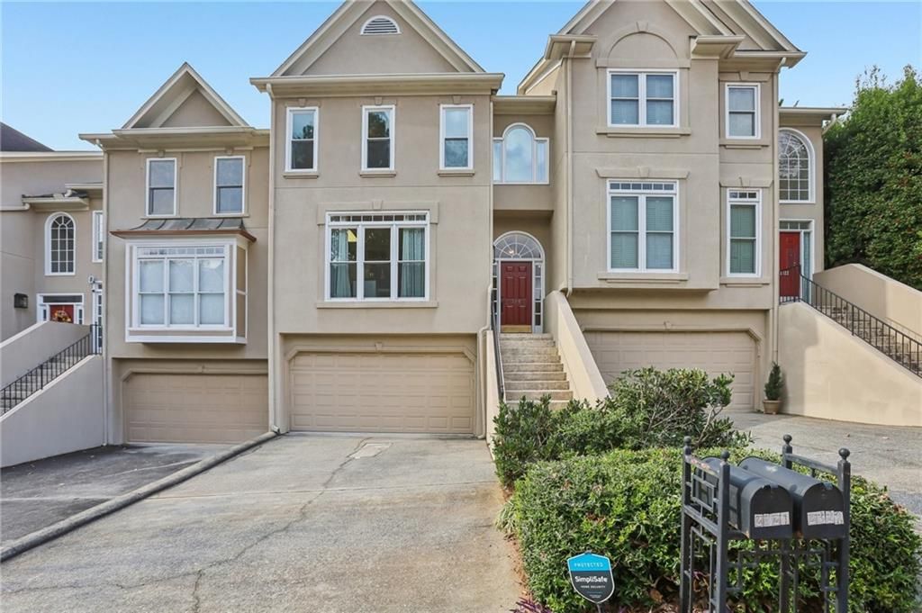 Photo of 2324 Goodwood Boulevard SE, Smyrna, GA 30080 (MLS # 7685429)