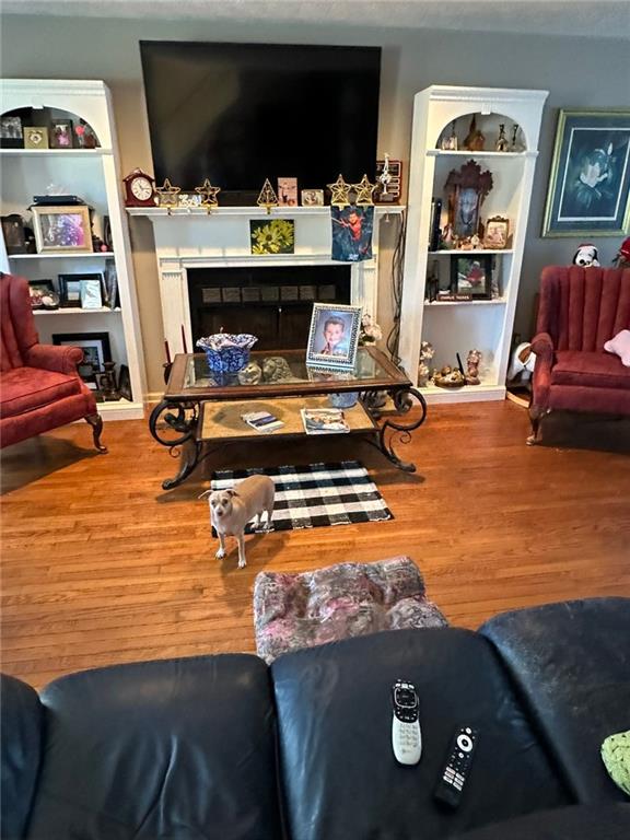 209 PARKVIEW Drive