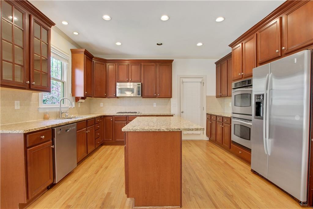 2320 Starr Lake Drive, Acworth, Georgia image 21