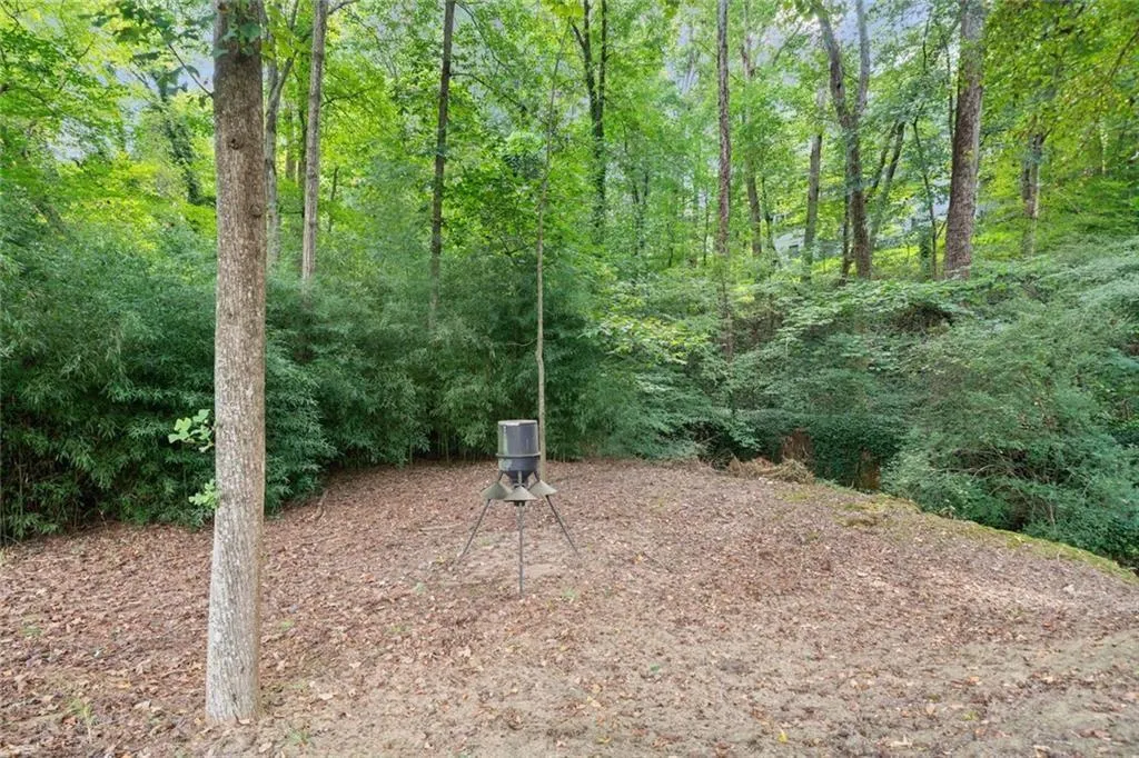 Marietta, Georgia 30067, United States, 4 Bedrooms Bedrooms, ,3 BathroomsBathrooms,Residential,Active,206075