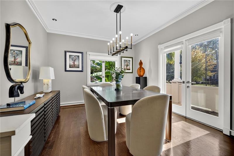 1216 E Rock Springs Road