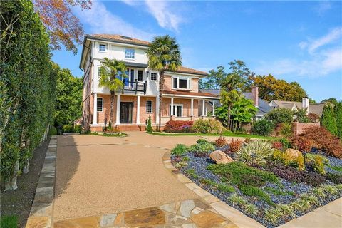 Photo of 1216 E Rock Springs Road NW, Atlanta, GA 30306 (MLS # 7732462)