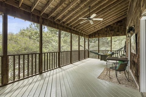 A home in Dawsonville