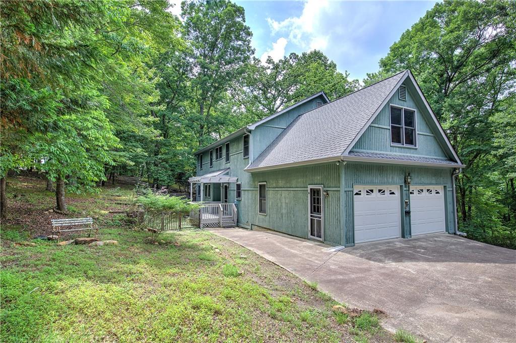 312 Lake View Trace