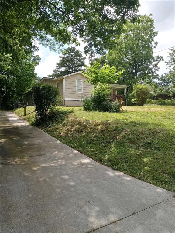 1095 S Burnt Hickory Road, Douglasville, Georgia image 2