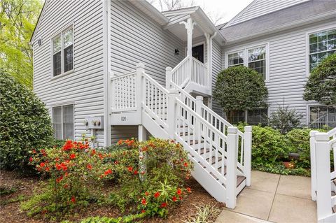Photo of 832 Cannon Run, Marietta, GA 30064 (MLS # 7724902)