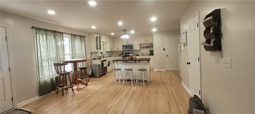 105 Bridle Court