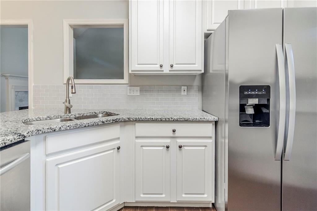 5335 Lexington View Place