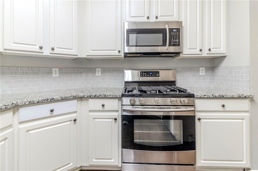 5335 Lexington View Place