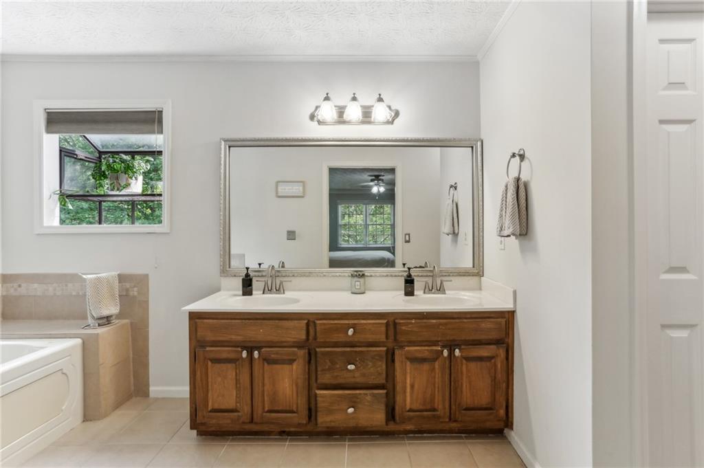 3322 Woodsfield Drive, Marietta, Georgia image 35