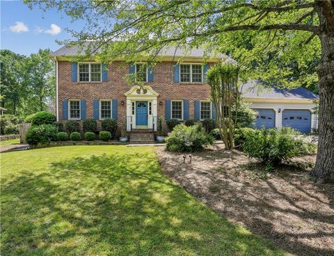 3322 Woodsfield Drive NE Marietta GA 30062