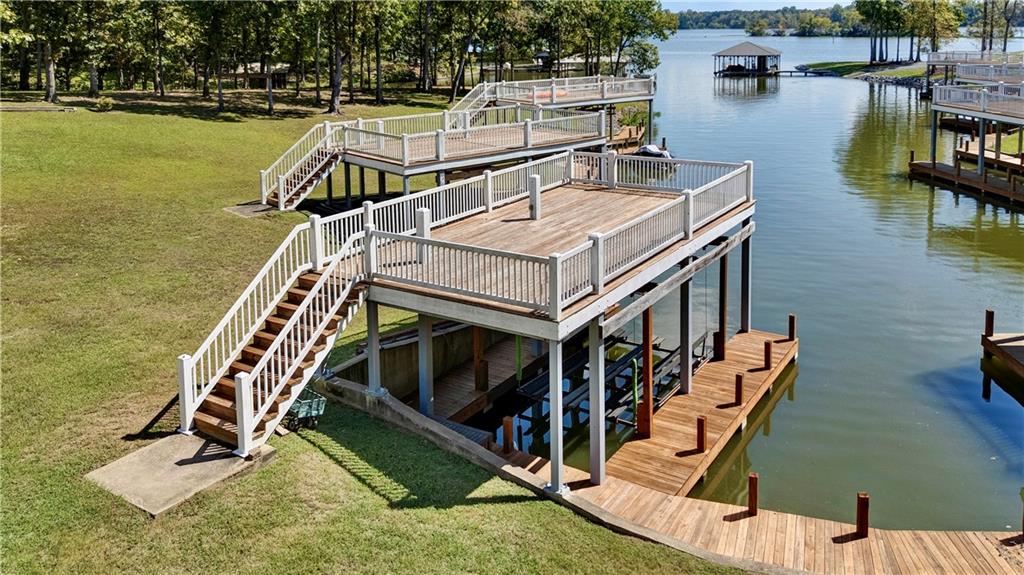 5785 Rosemary Lane