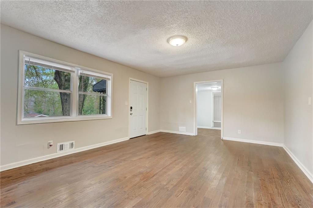 3516 Tulip Drive