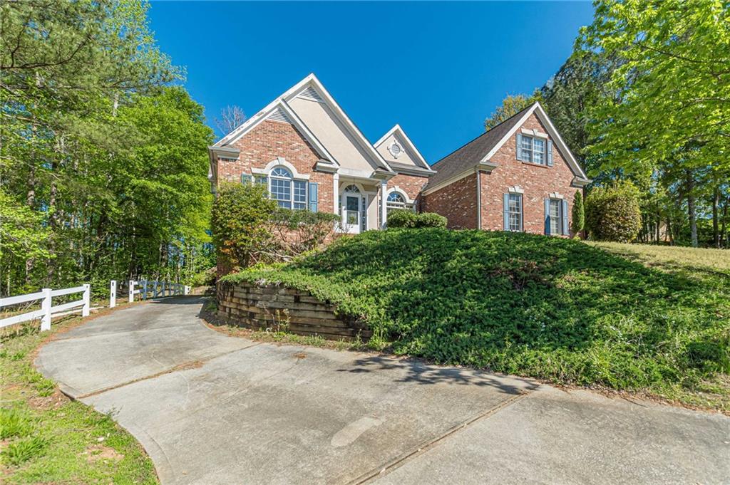 21 Vaux Way