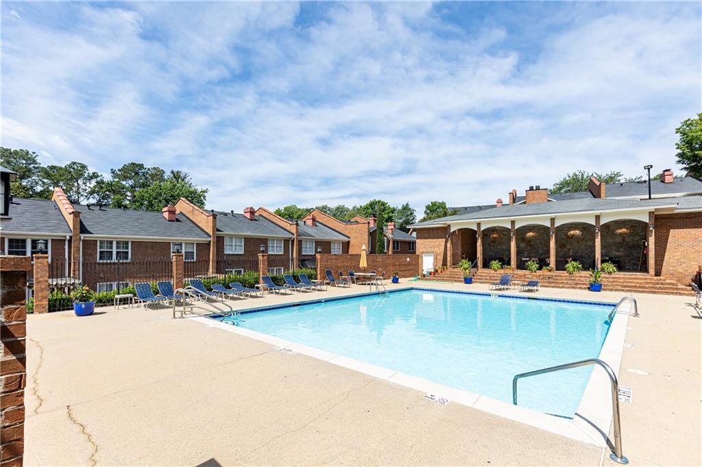 Wieuca at Roswell - Residential