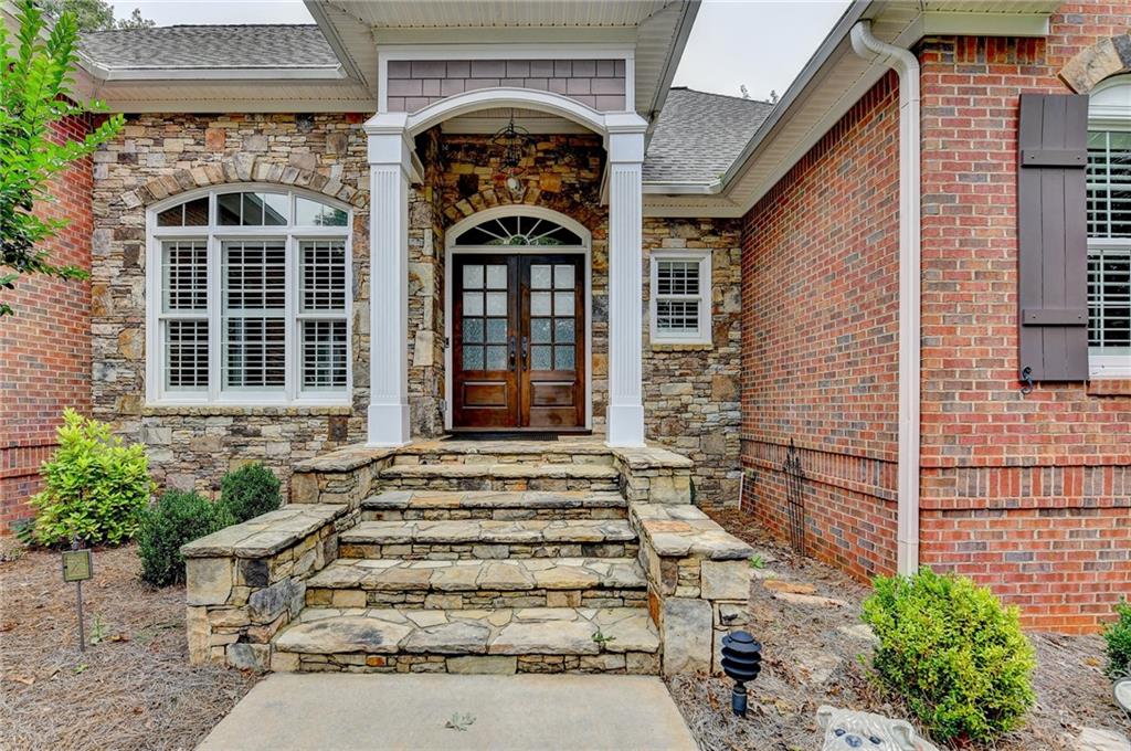 255 Laurel Place Drive