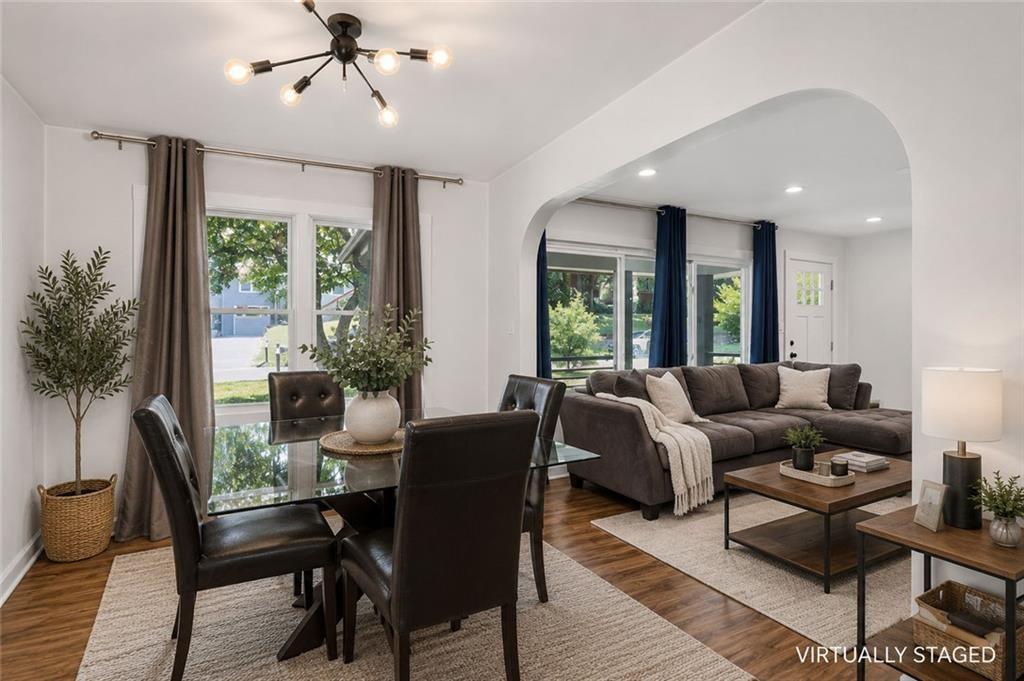 221 Napoleon Drive SW
