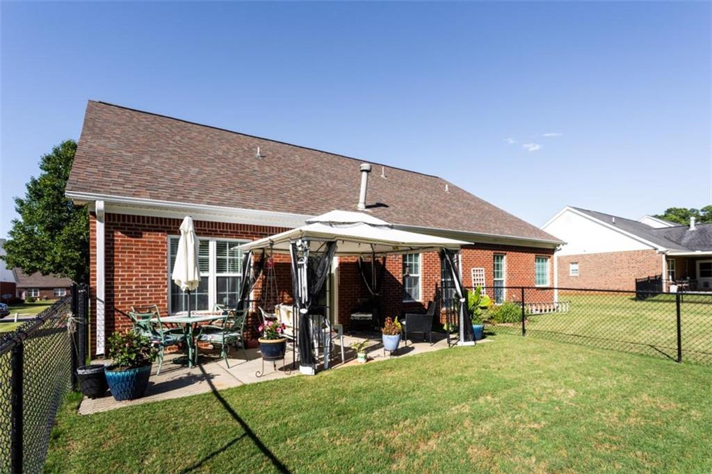 381 Crossroads Drive, Social Circle, Georgia image 6