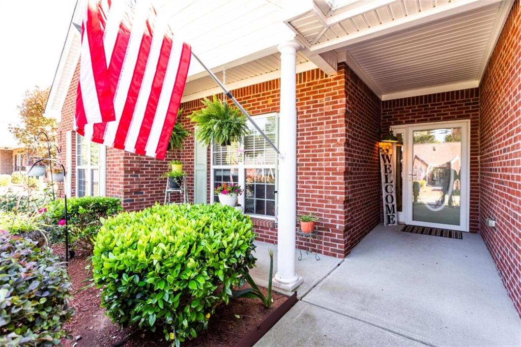 381 Crossroads Drive, Social Circle, Georgia image 9