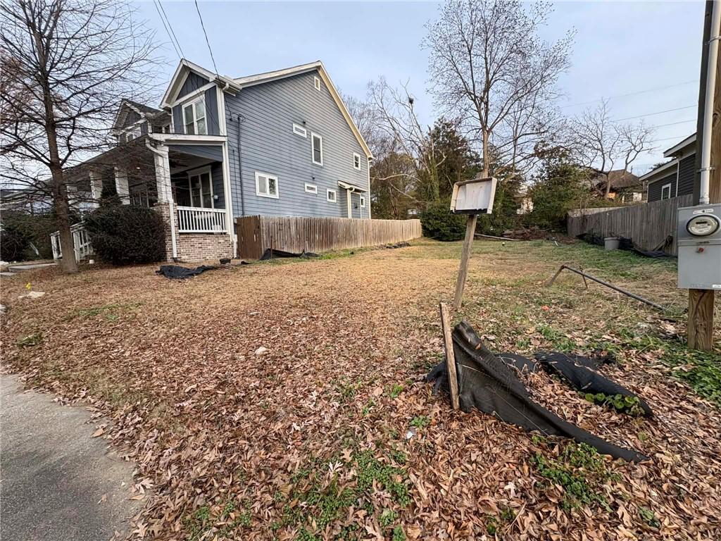 581 English Avenue NW