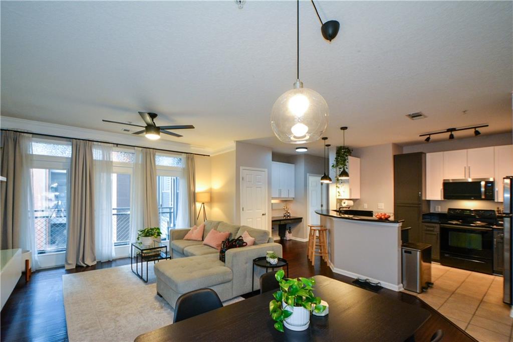 400 17th Street NW 1219