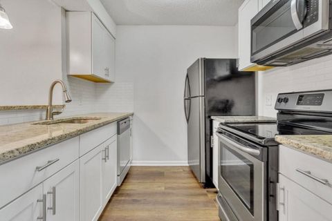 506 Barrington Hill Drive Atlanta GA 30350