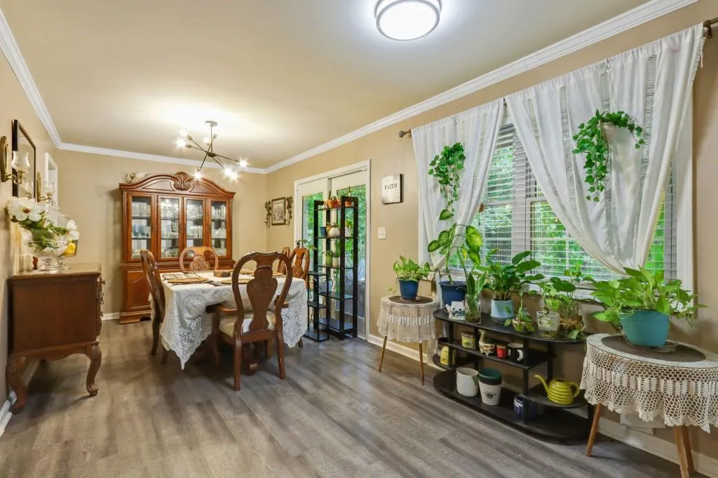 Stone Mountain, Georgia 30087, United States, 3 Bedrooms Bedrooms, ,2 BathroomsBathrooms,Residential,Active,109430