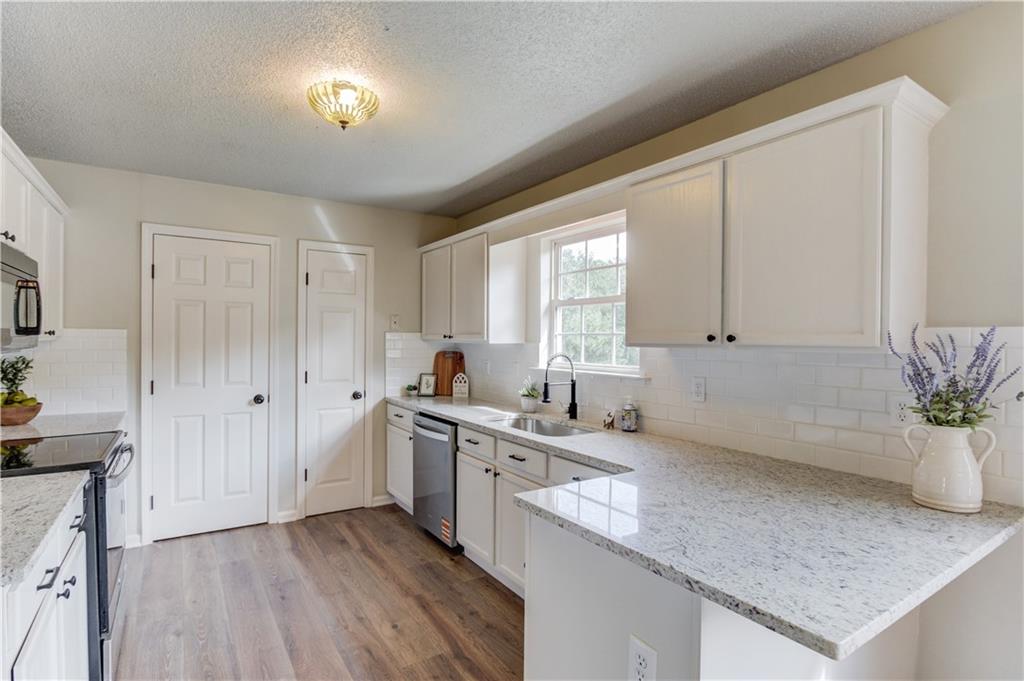8431 Norris Lake Way