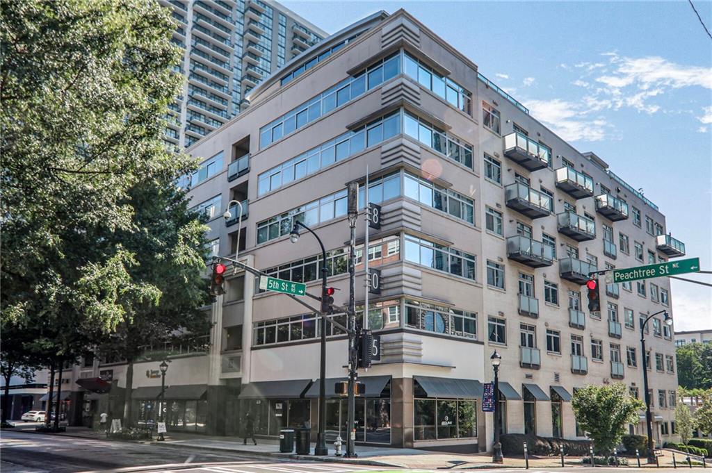 805 Peachtree Street NE 214