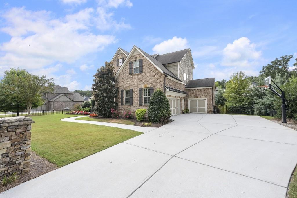 621 Mabry Road