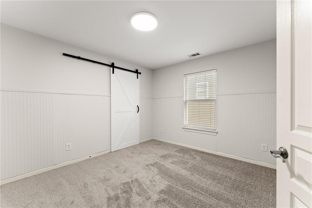 7876 Keepsake Lane, Flowery Branch, Georgia image 31