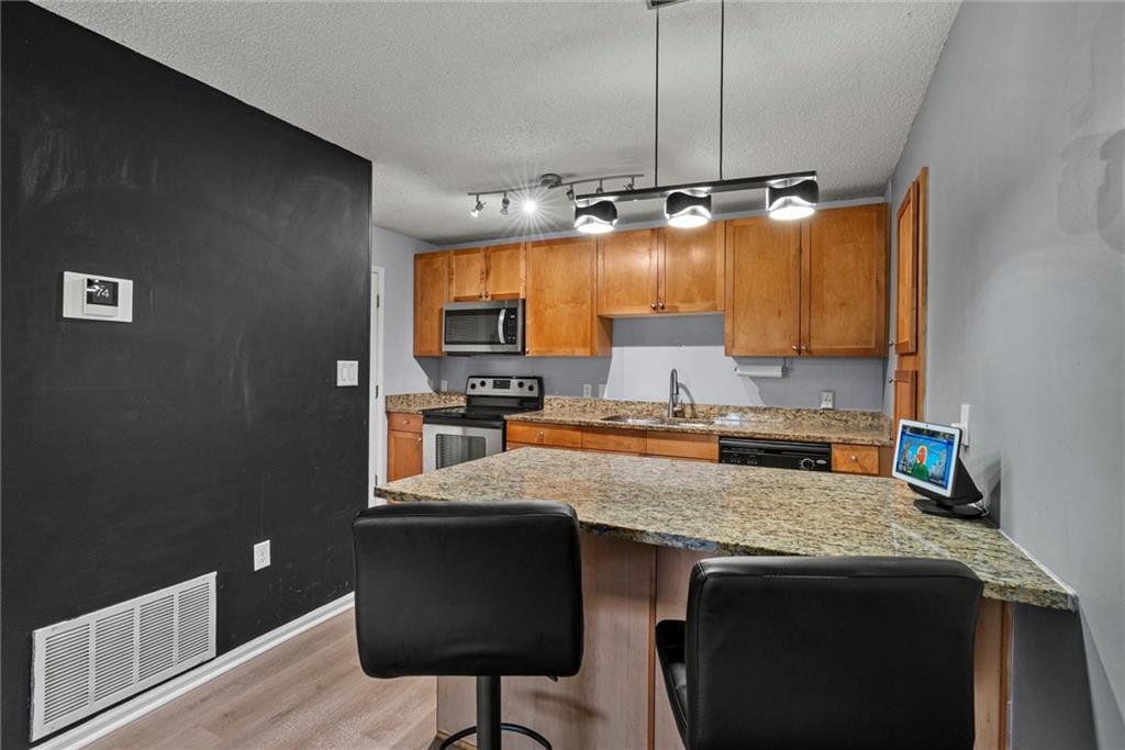 Lenox Green - Residential