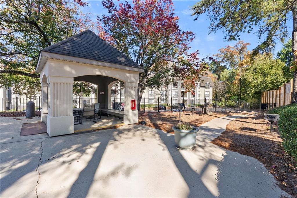 Lenox Green - Residential