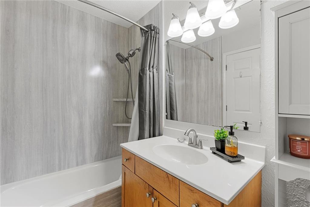 Lenox Green - Residential