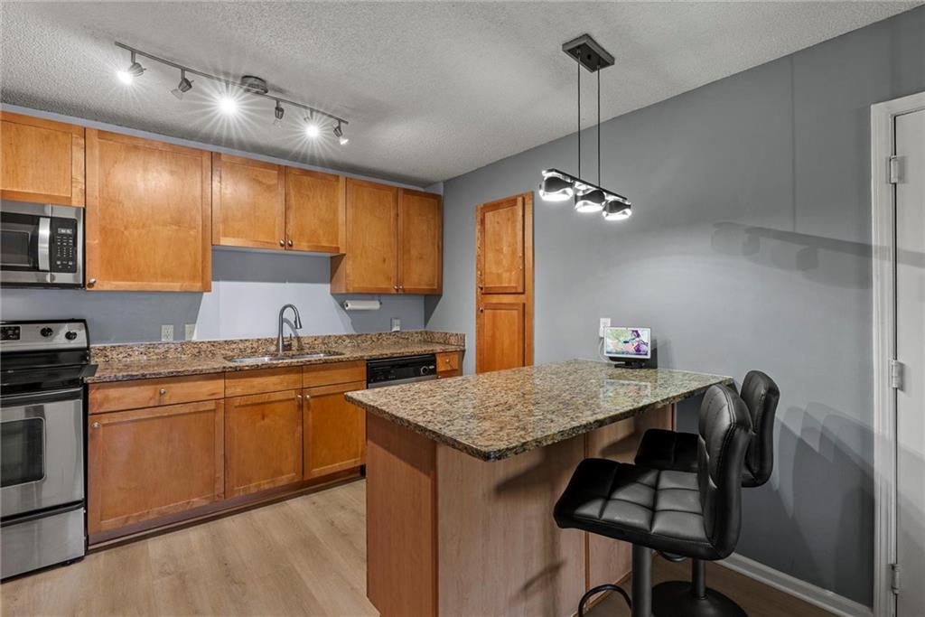 Lenox Green - Residential