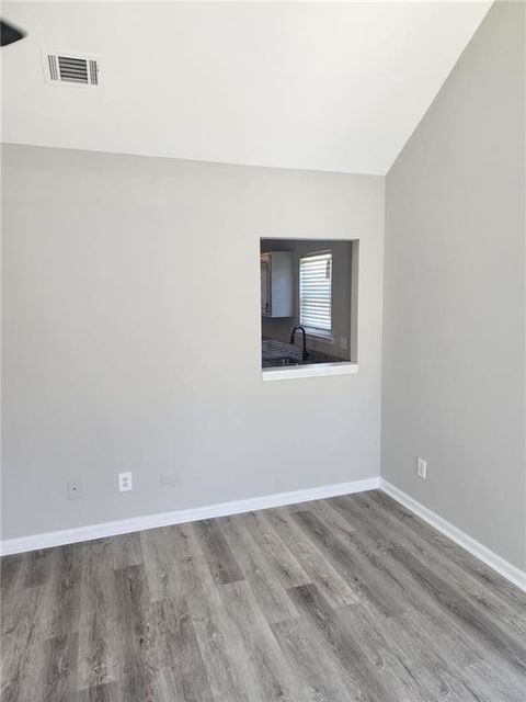 listing image 30