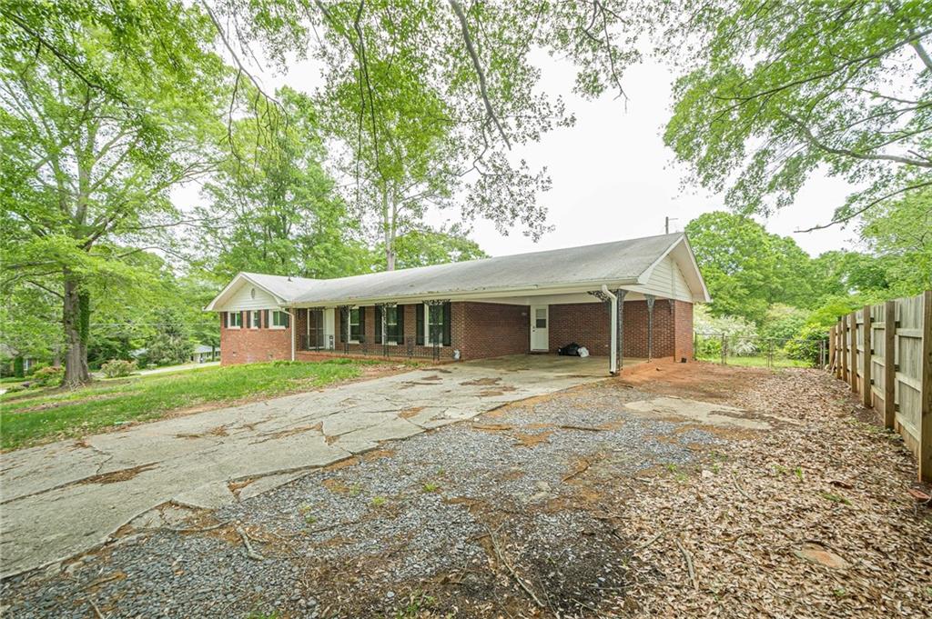4935 Golden Circle, Mableton, Georgia image 2