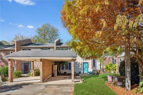 A home in Flowery Branch