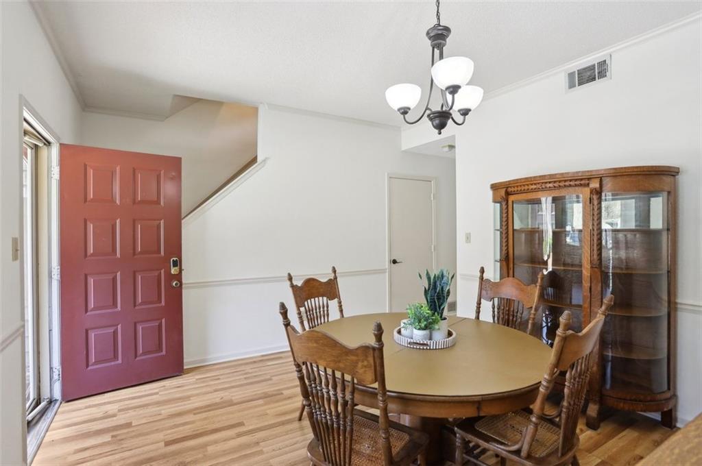 3042 Steeplechase Dr, Alpharetta, Georgia image 3