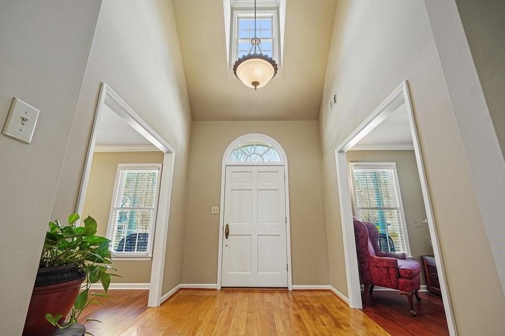 2564 Chestea Drive NE