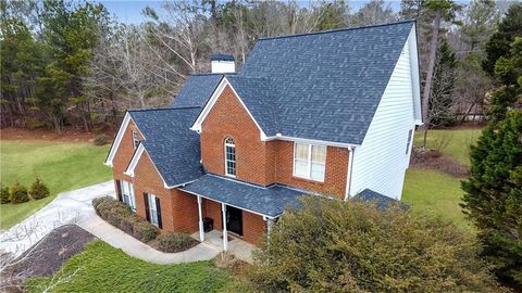 Homes For Sale - 1544 Sky Valley Court<br/> Dacula, GA 30019