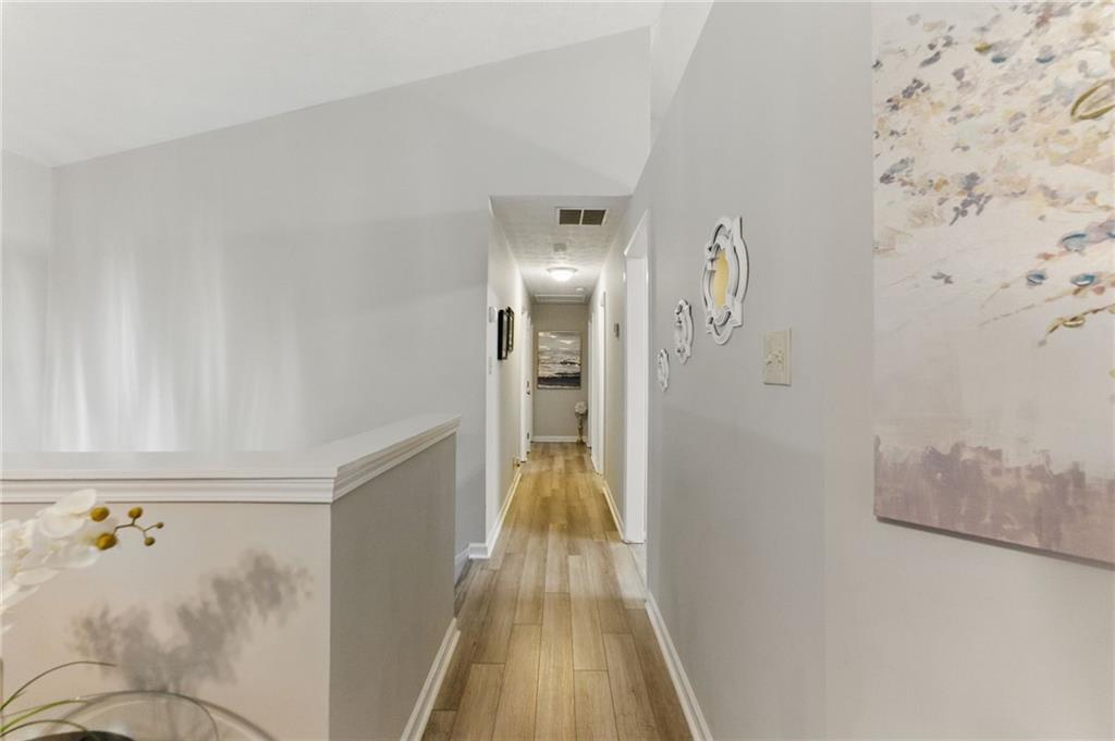 5945 Jim Crow Road, Flowery Branch, Georgia image 6