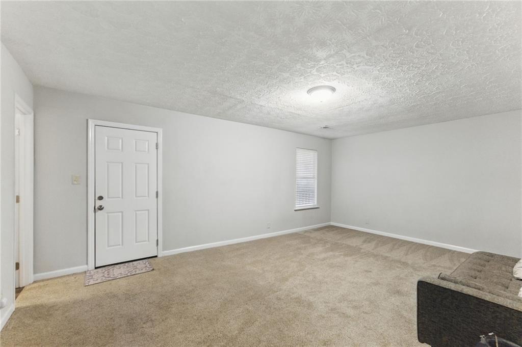 5945 Jim Crow Road, Flowery Branch, Georgia image 23